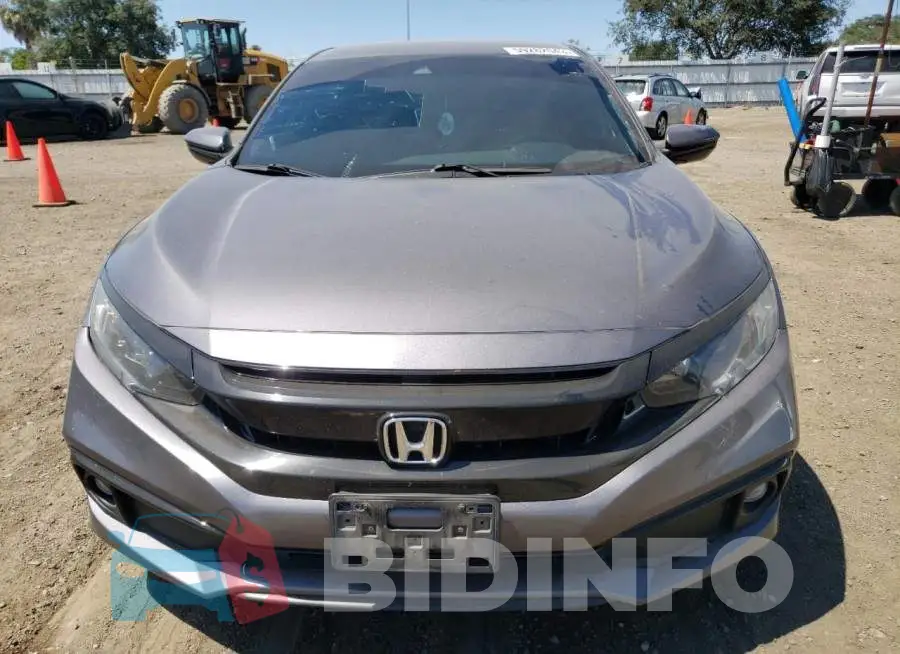 19XFC2F80LE208093 Photo# 5