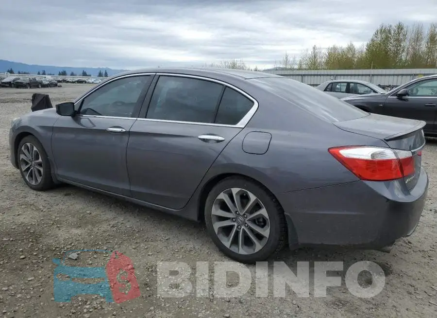 1HGCR2F55FA131186 Photo# 2