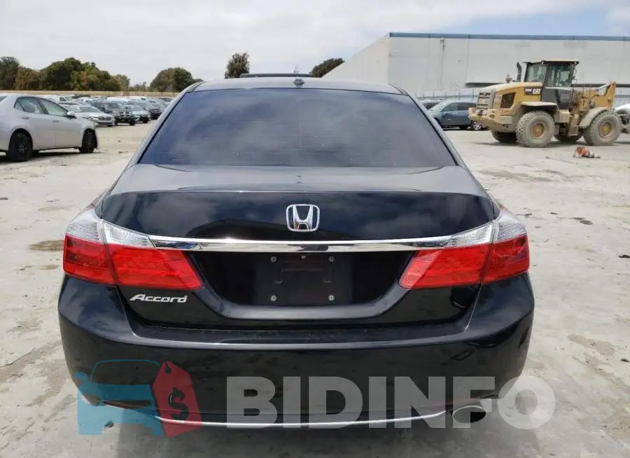1HGCR2F85FA150704 Photo# 6