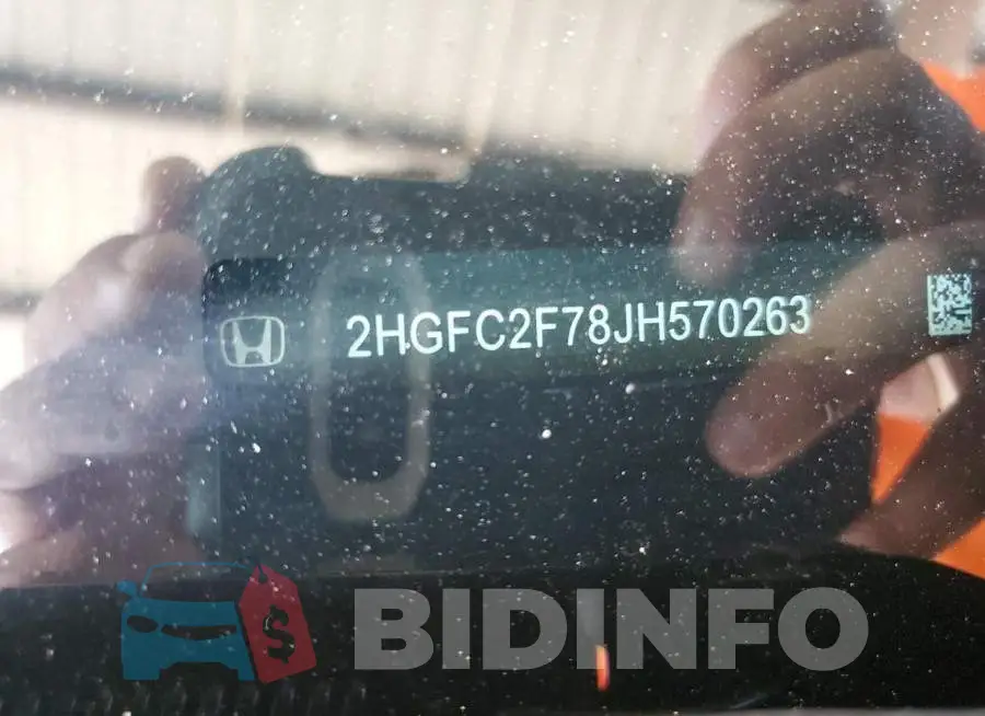 2HGFC2F78JH570263 Photo# 12