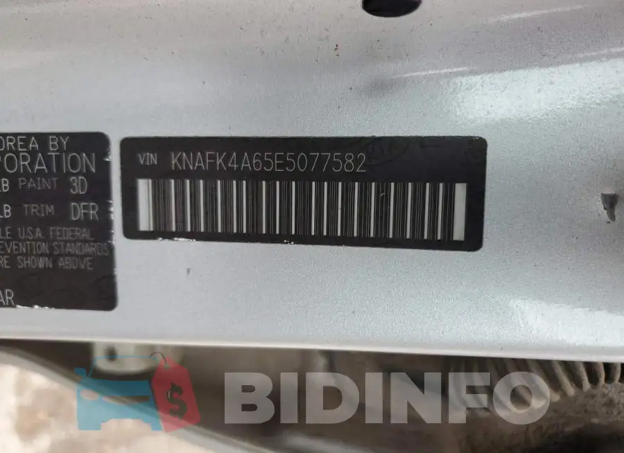 KNAFK4A65E5077582 Photo# 13