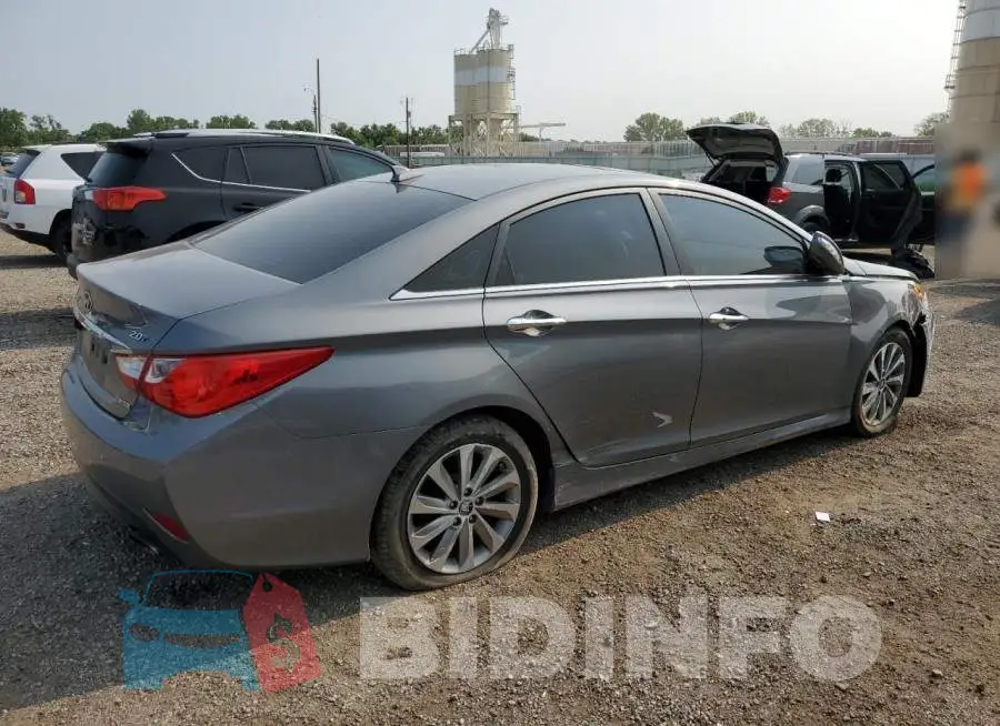 5NPEC4AB8EH861103 Photo# 3
