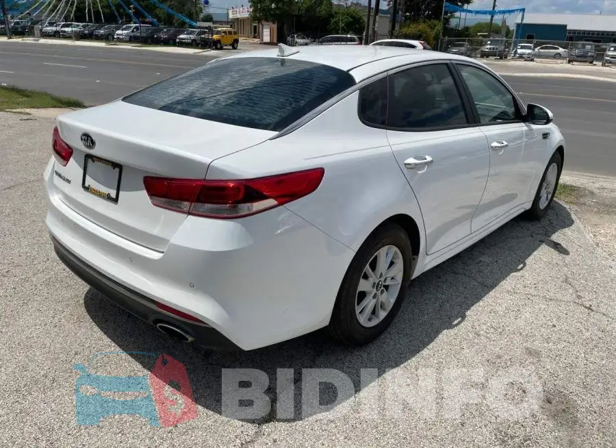5XXGT4L38GG057526 Photo# 4