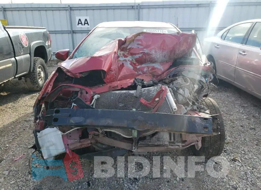 2T1BURHE5JC106243 Photo# 5