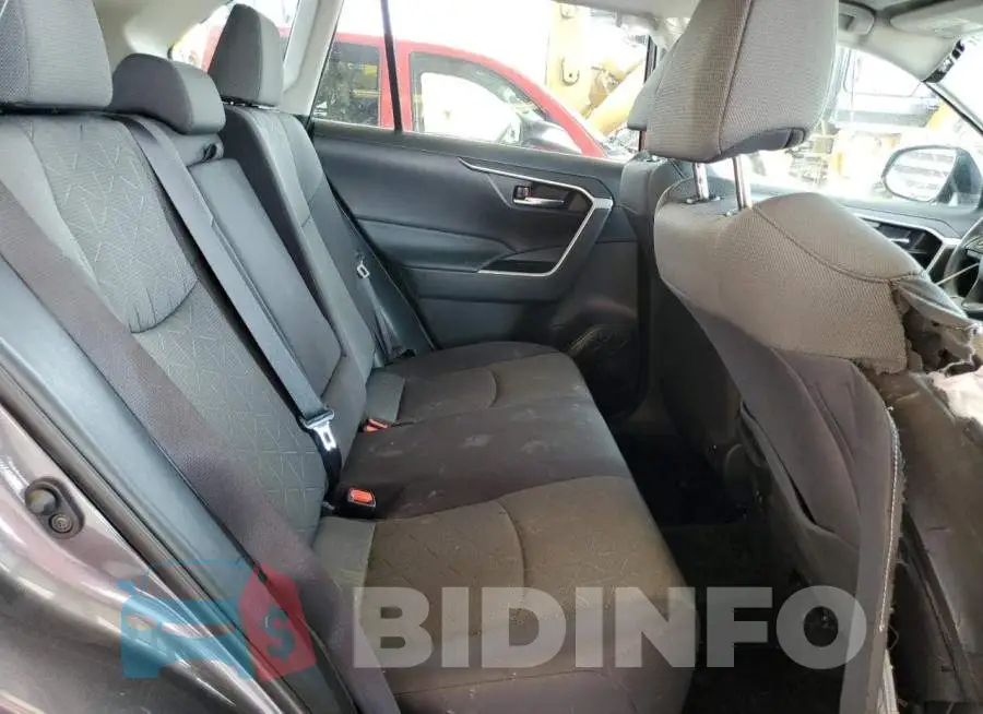 2T3W1RFV6MC155413 Photo# 11