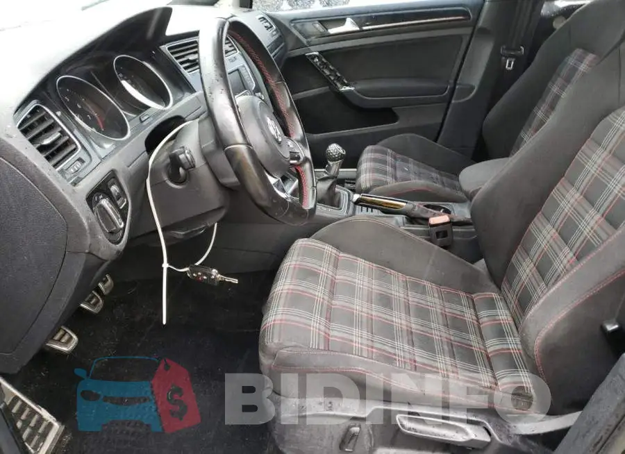 3VW5T7AUXHM013397 Photo# 7