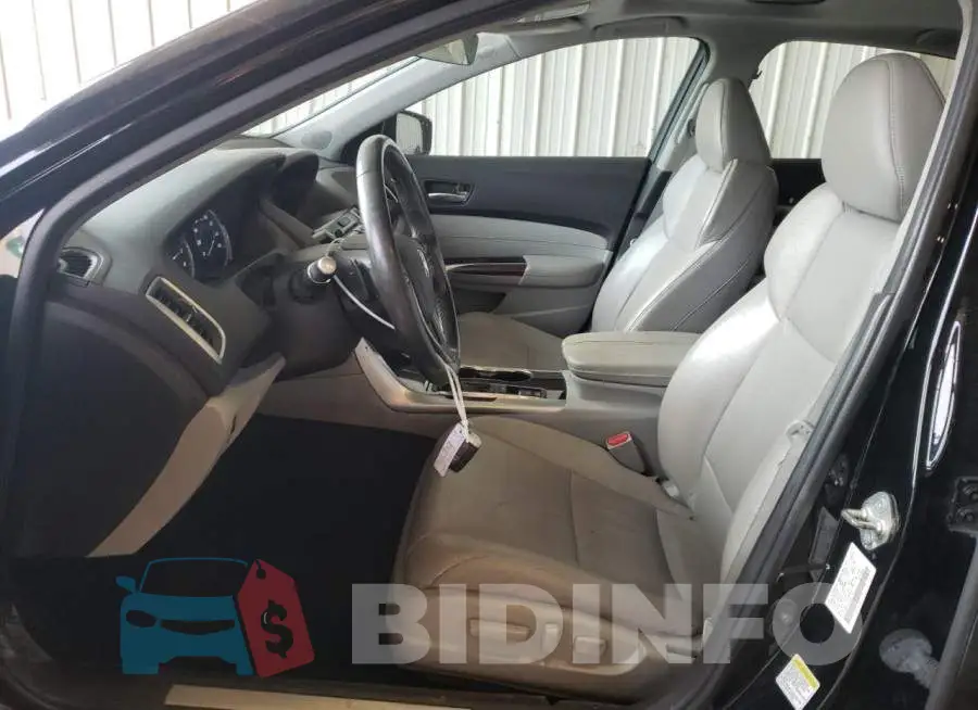 19UUB1F53FA003483 Photo# 7
