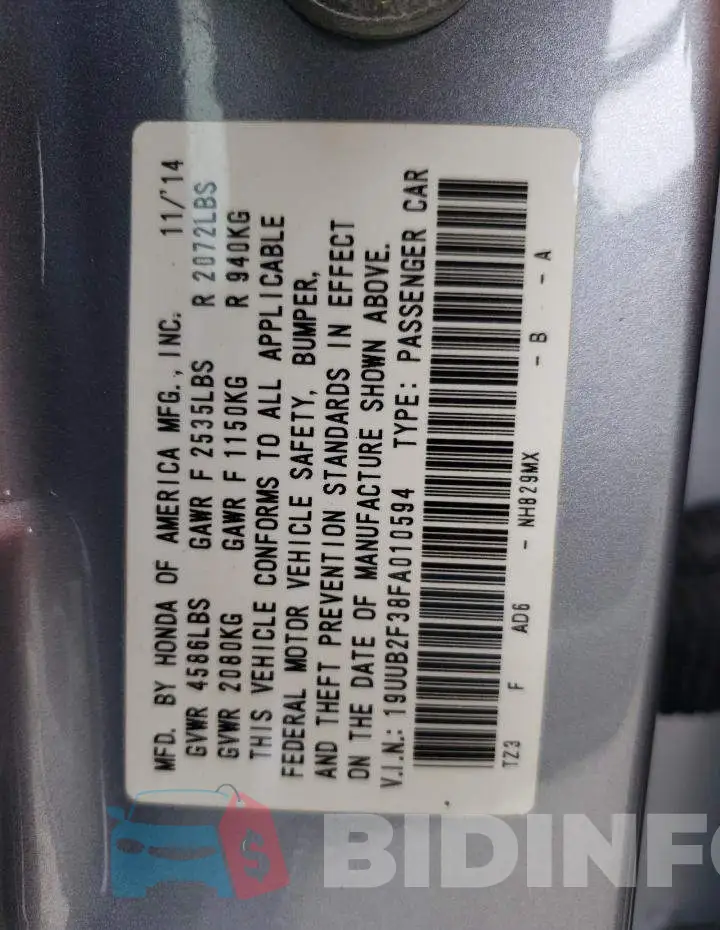 19UUB2F38FA010594 Photo# 12