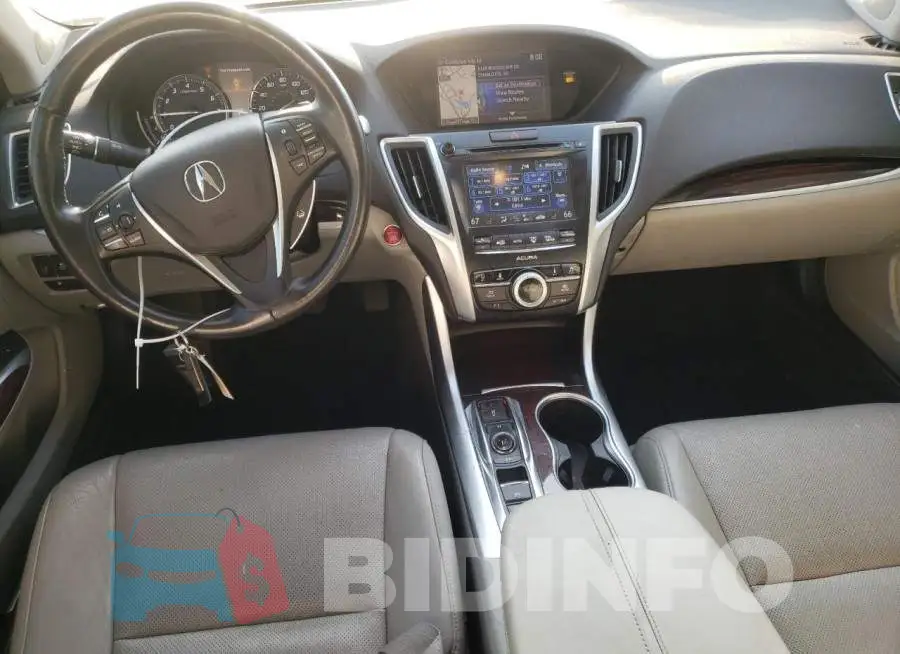 19UUB2F53FA002307 Photo# 8
