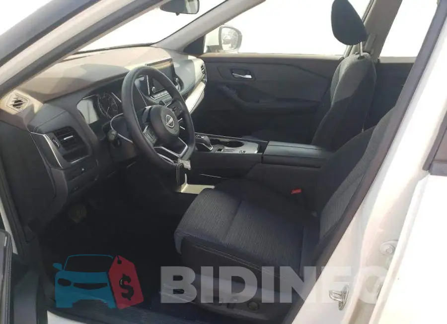 JN8BT3BAXPW404880 Photo# 7