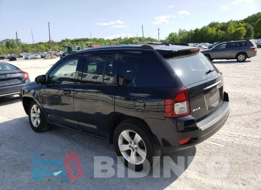 1C4NJDEBXFD272223 Photo# 2
