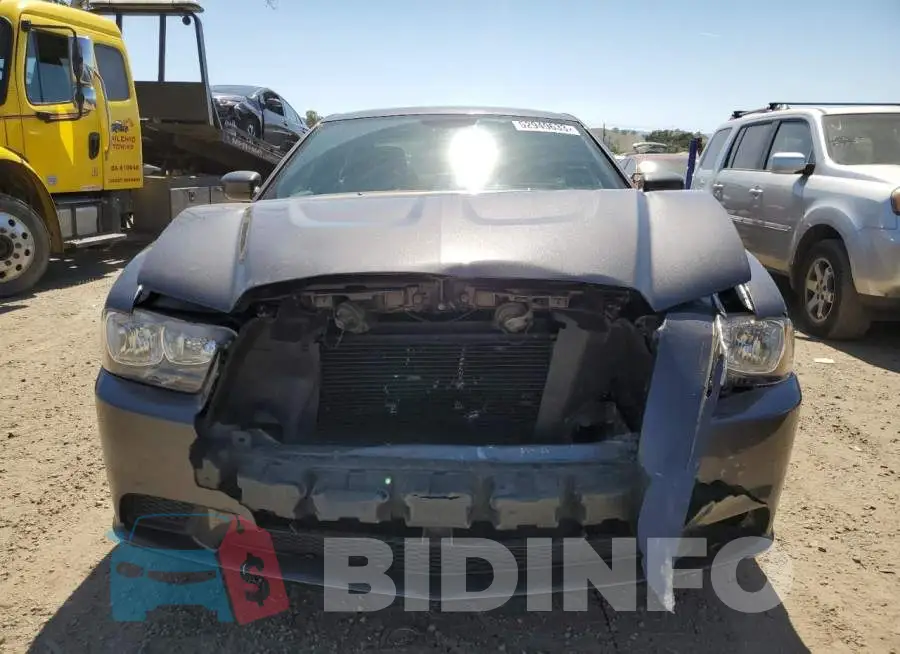 2C3CDXBG7EH145046 Photo# 5