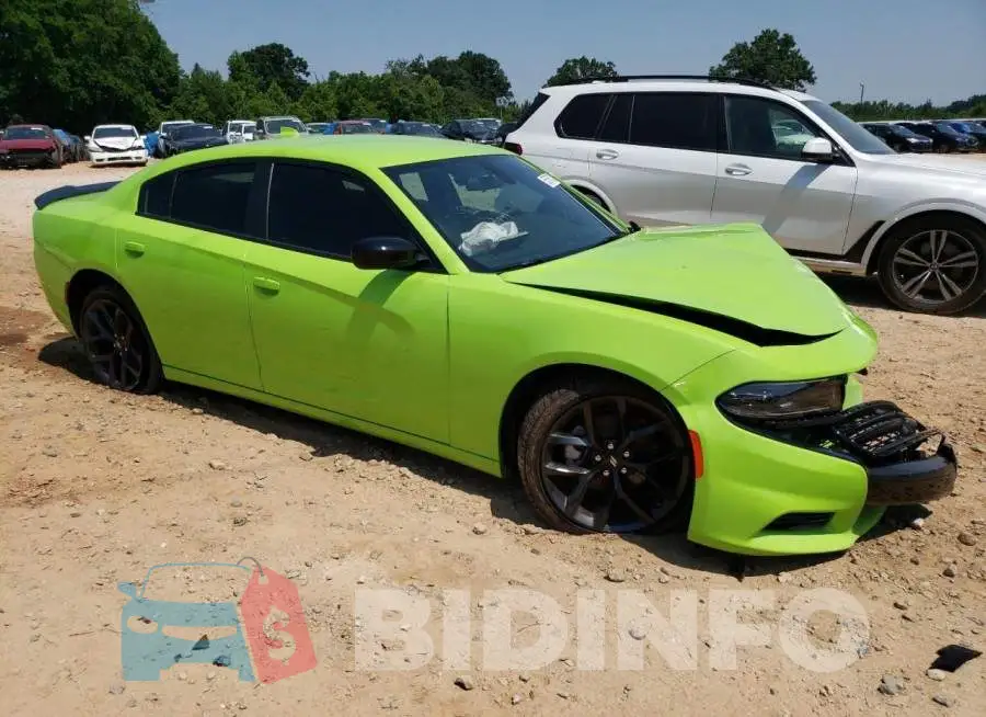 2C3CDXBG9PH548089 Photo# 4