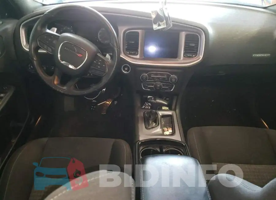 2C3CDXHG0MH633356 Photo# 8