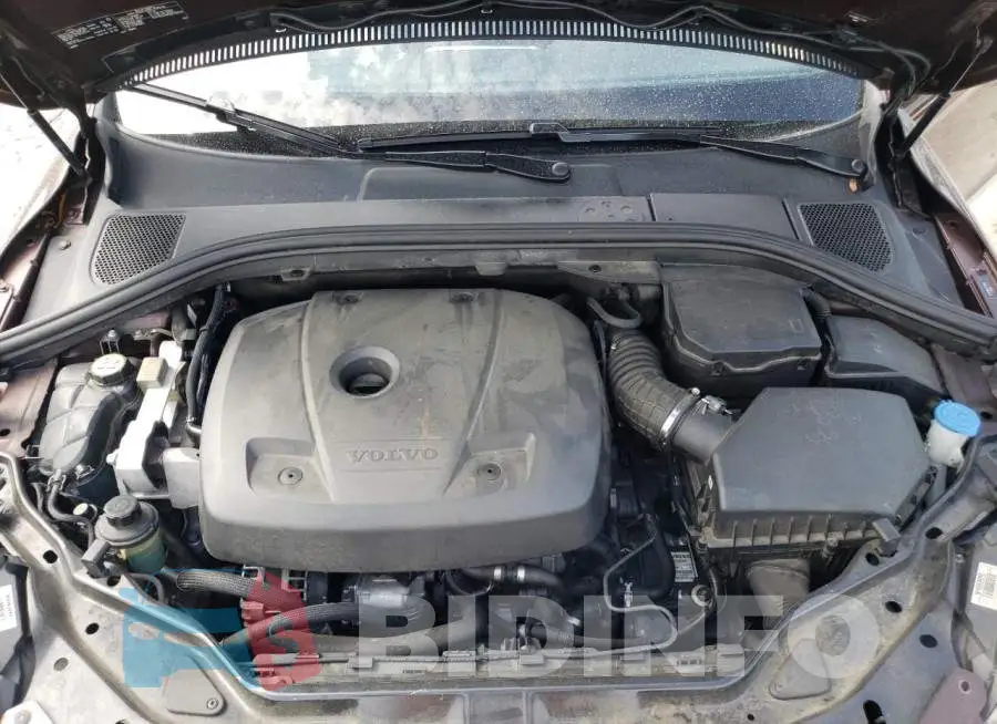 YV449MDM2F2731759 Photo# 12