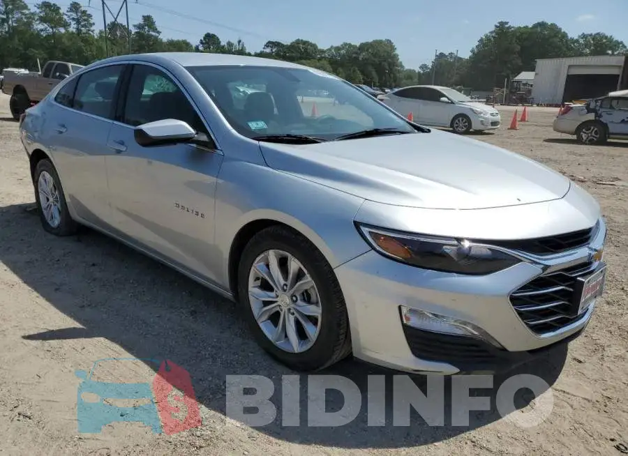 1G1ZD5ST4LF106865 Photo# 4