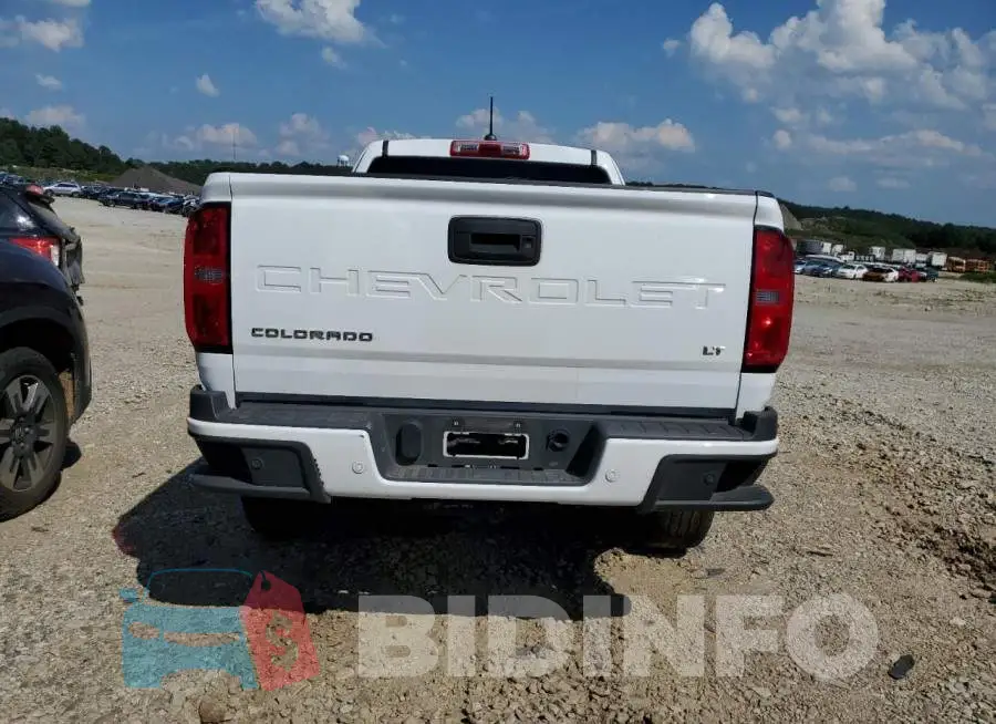 1GCHSCEA8M1255639 Photo# 6