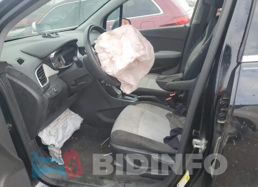 3GNCJPSB8JL252737 Photo# 7