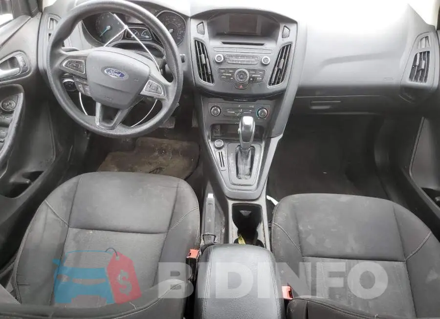 1FADP3F22GL325450 Photo# 8