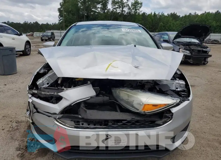 1FADP3F25GL376361 Photo# 5