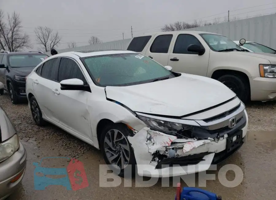 19XFC2F78HE018251 Photo# 4