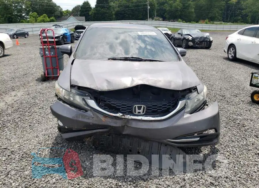 2HGFB2F50FH565017 Photo# 5