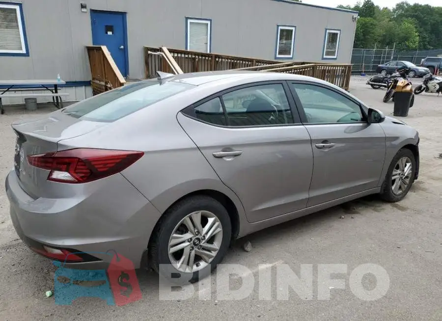 KMHD84LF4LU106879 Photo# 3