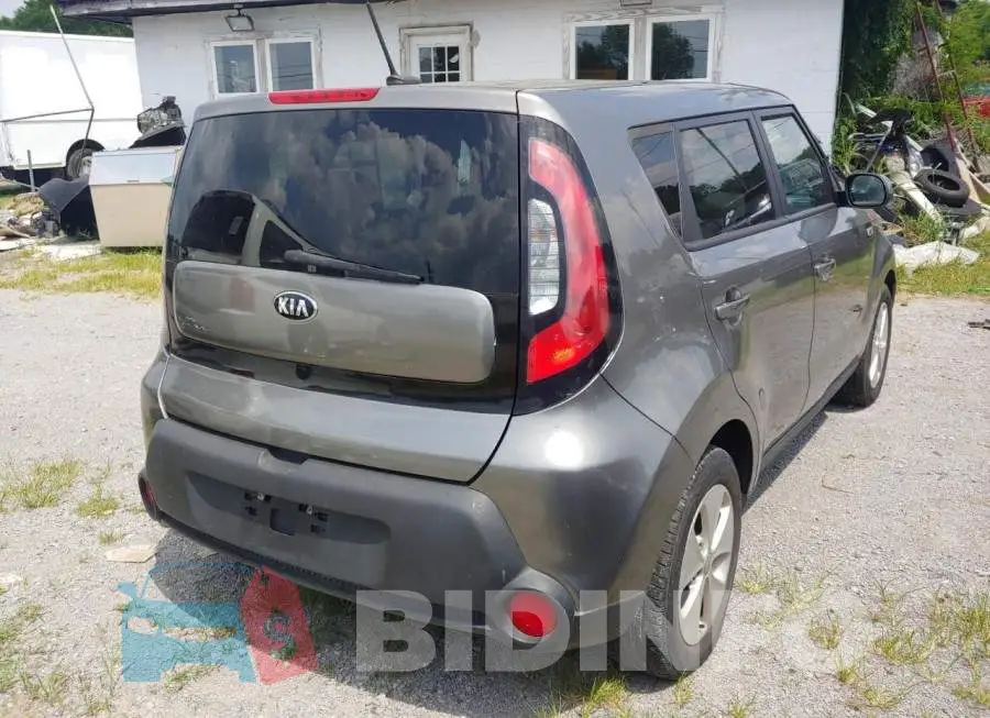KNDJN2A2XF7145810 Photo# 4