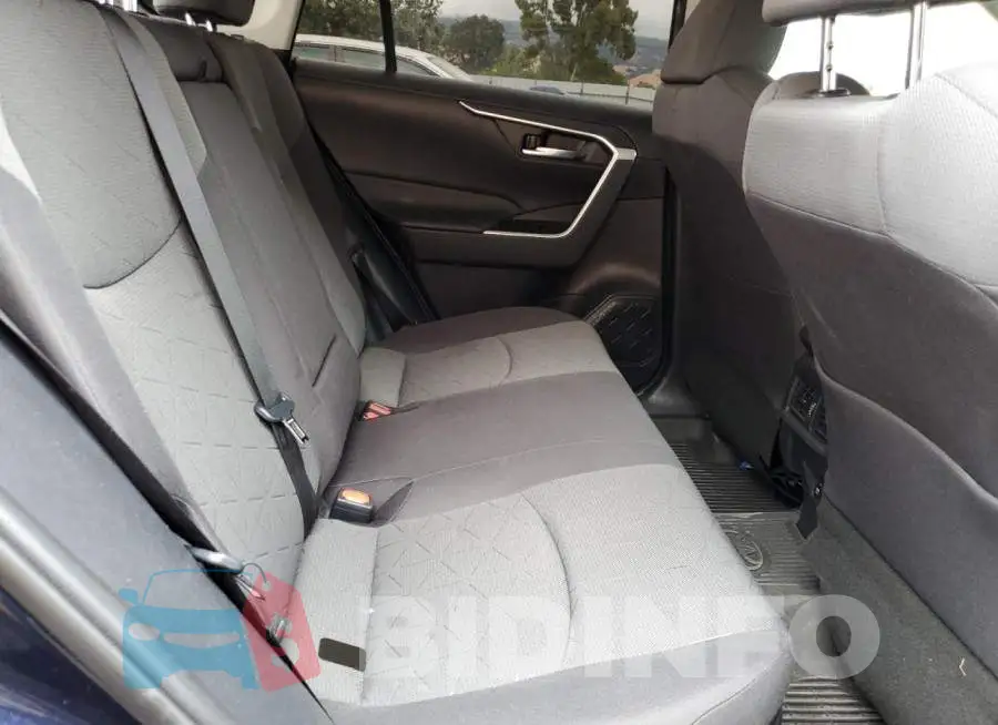 4T3RWRFV3LU009174 Photo# 10