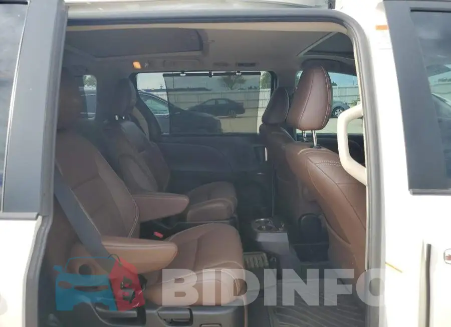 5TDYK3DCXFS685813 Photo# 11