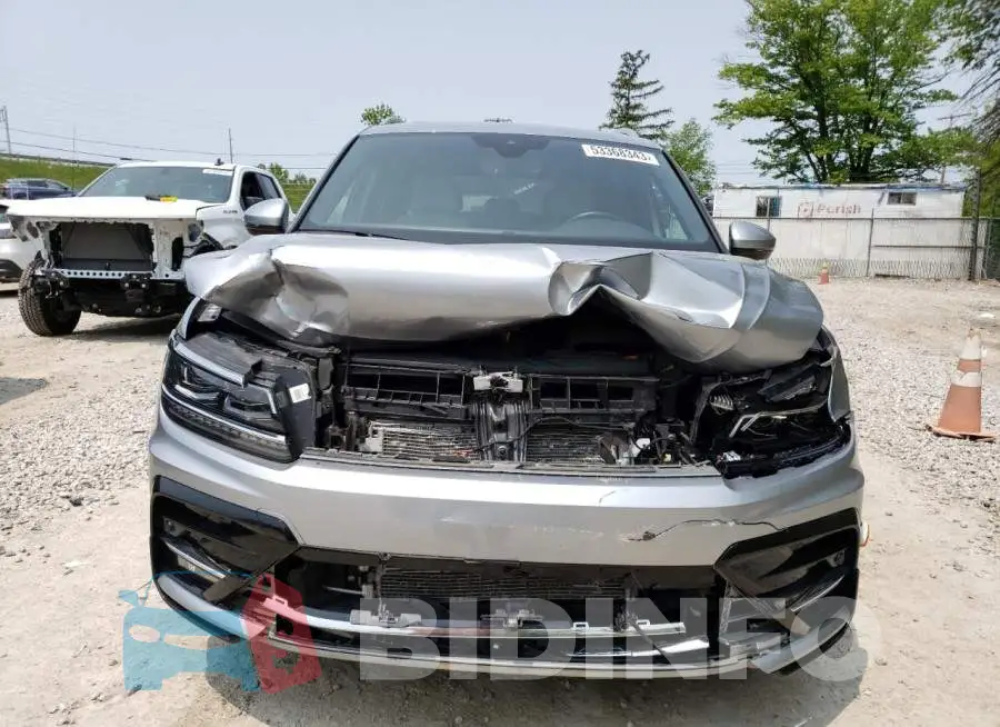 3VV4B7AX2MM082673 Photo# 5