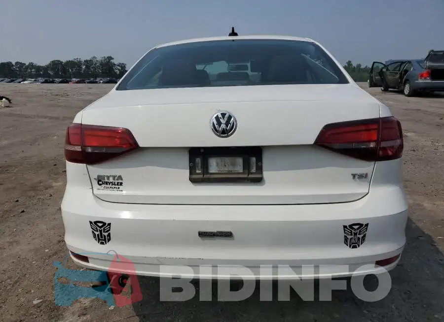 3VW267AJ9GM338010 Photo# 6