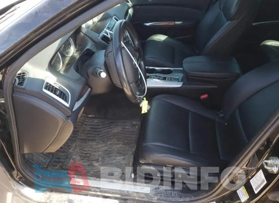 19UUB2F35FA020872 Photo# 7