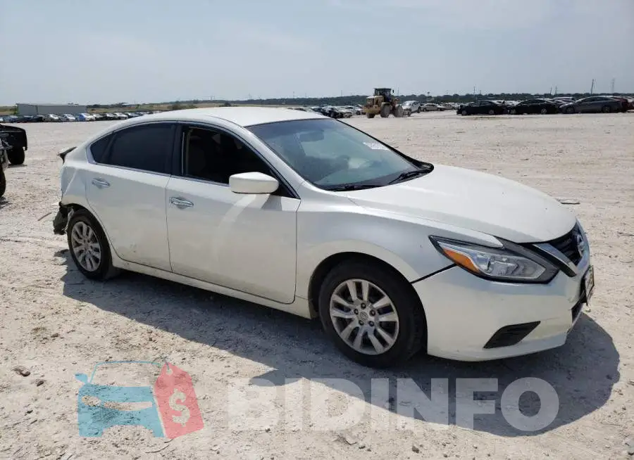 1N4AL3AP1GN312422 Photo# 4