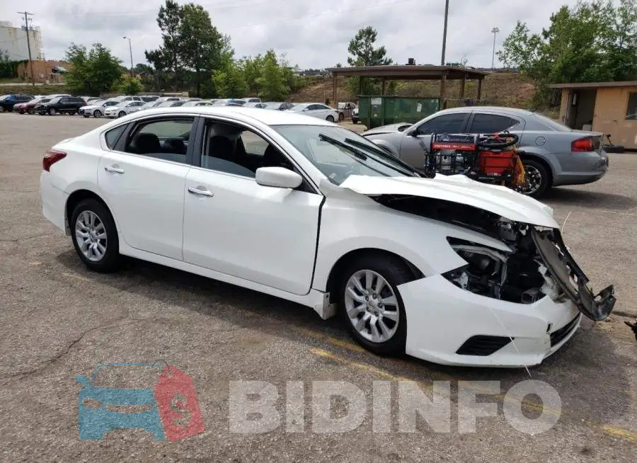 1N4AL3AP1JC181561 Photo# 4