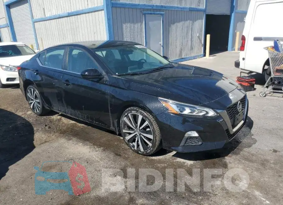 1N4BL4CV6LC260037 Photo# 4