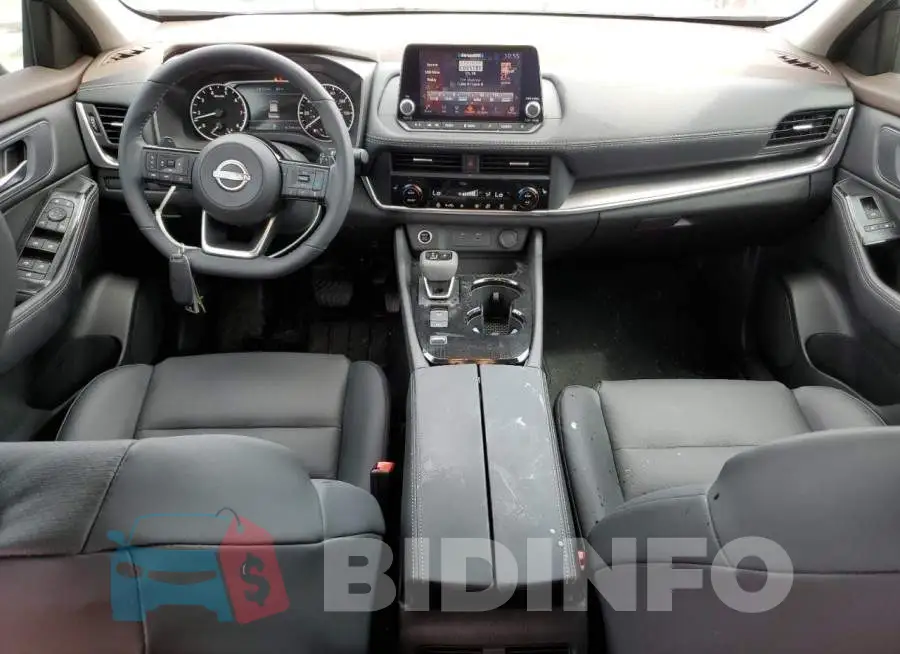 5N1BT3BA8PC812819 Photo# 8