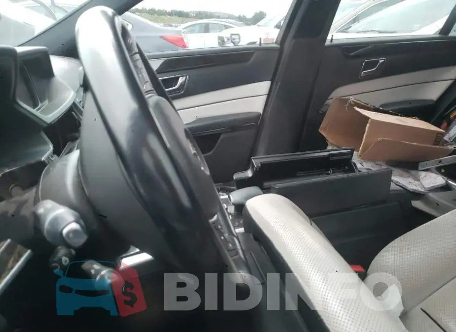 WDDHF8JB2EA947127 Photo# 8