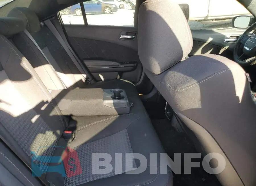 2C3CDXHG7NH149914 Photo# 10