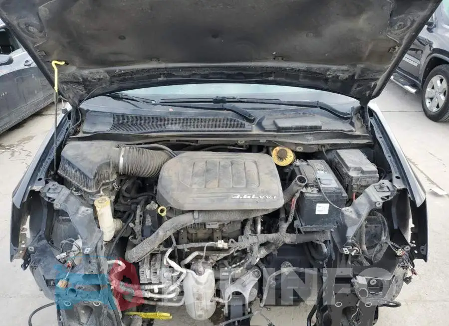 2C4RC1BGXFR608704 Photo# 12