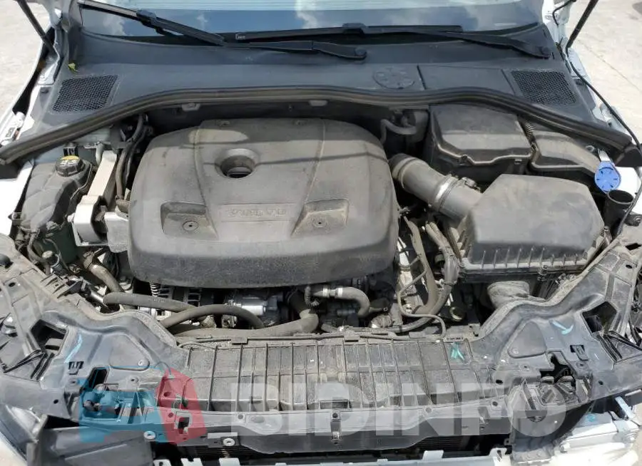 YV126MFL7H2439481 Photo# 11