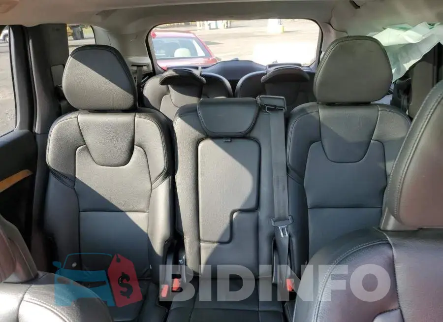 YV4A22PK7M1688657 Photo# 10