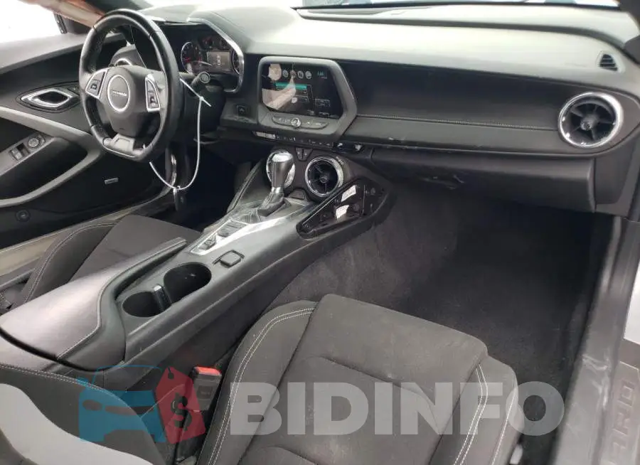 1G1FB1RS8J0190834 Photo# 8