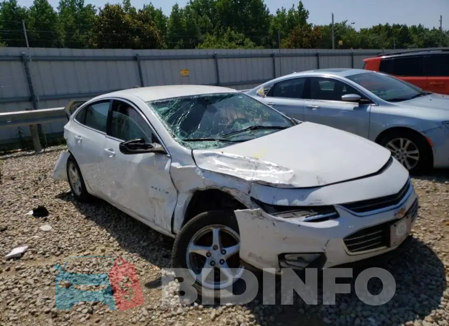 1G1ZB5ST7HF143437 Photo# 4