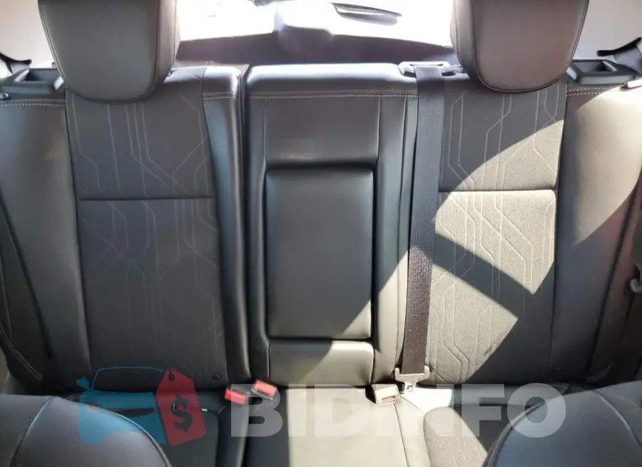 3GNCJPSB3KL269835 Photo# 10