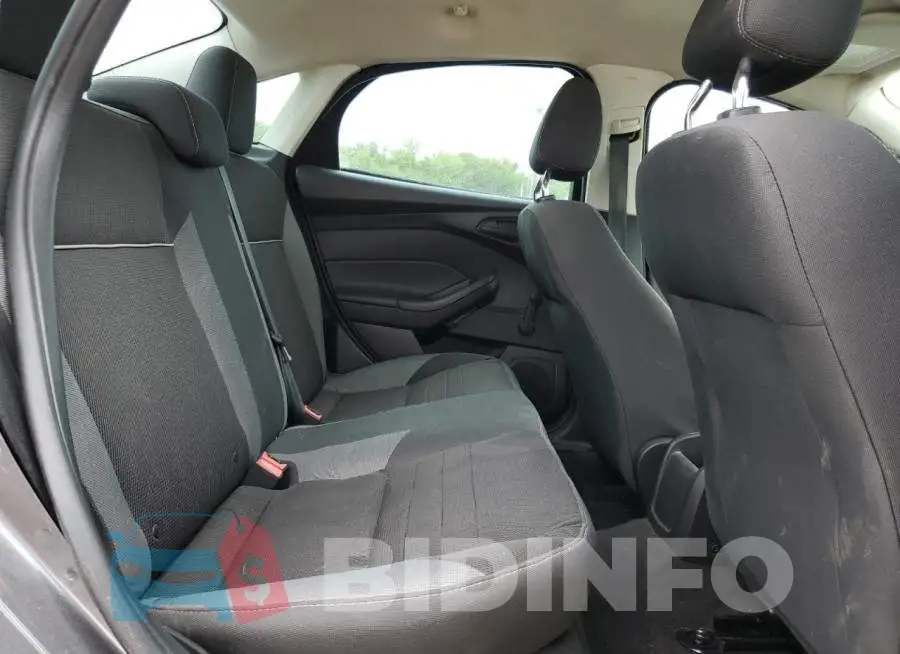 1FADP3E2XEL372952 Photo# 10