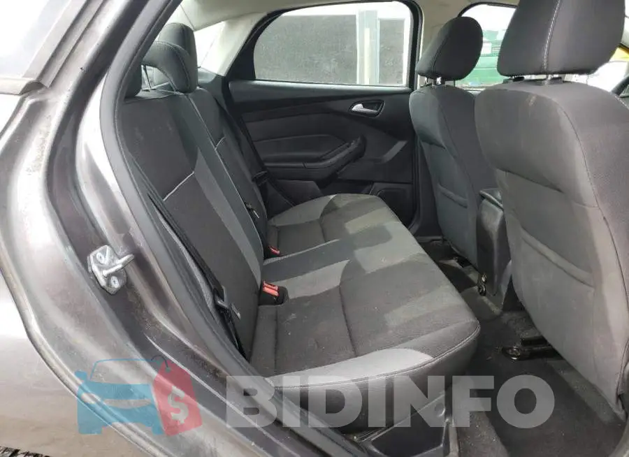 1FADP3F21EL360588 Photo# 10