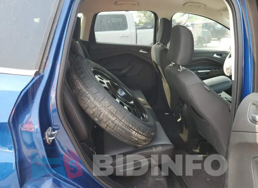 1FMCU9GD4KUB85742 Photo# 10