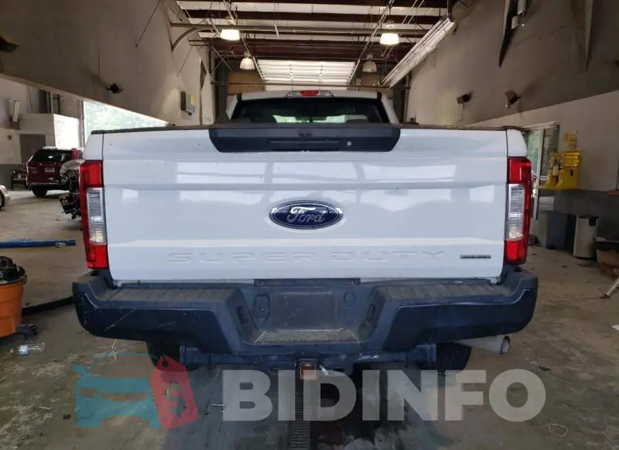 1FTBF2B69KED69224 Photo# 10