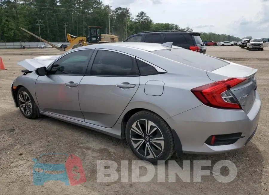 19XFC1F30HE202655 Photo# 2